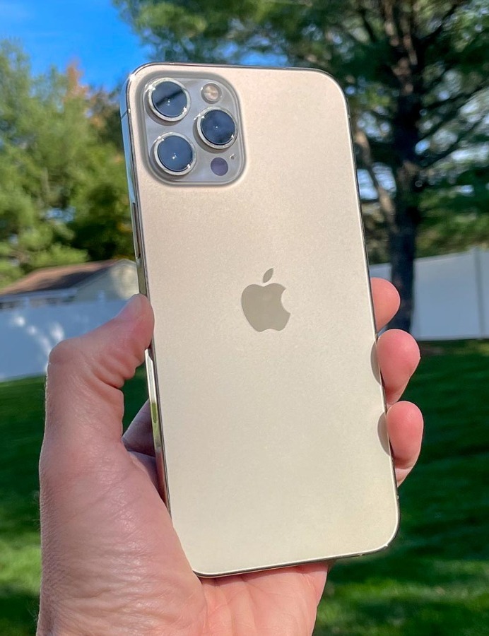 7 Best Selfie Camera Mobile Phones In November 2023 Cashify