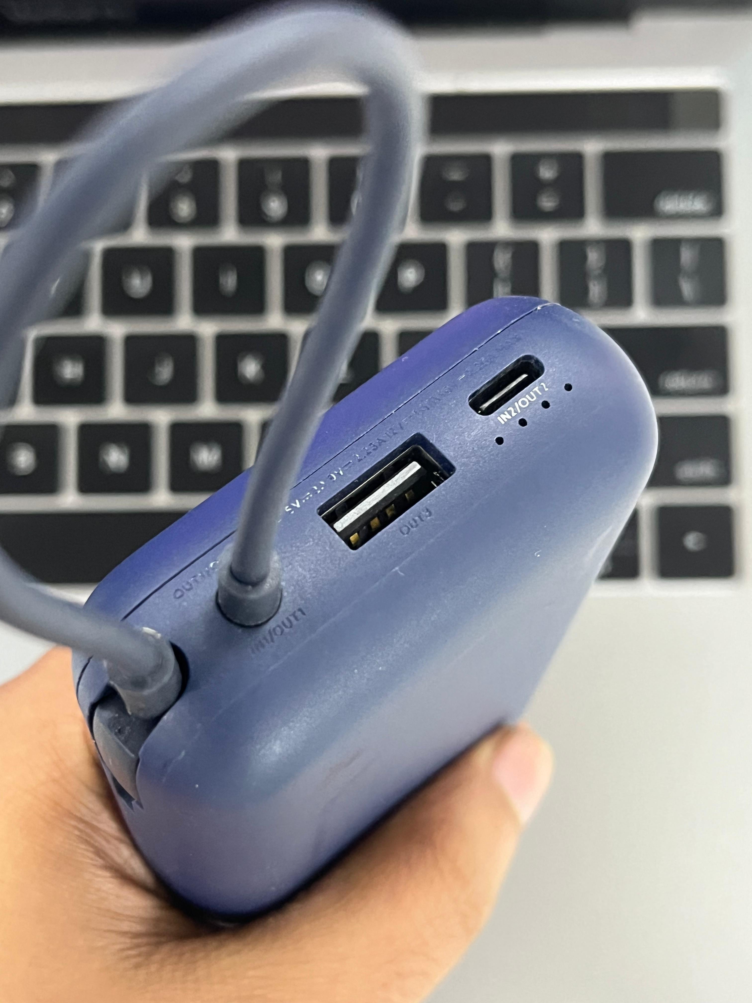 electronics,hardware,computer hardware,computer,computer keyboard,hub,adapter