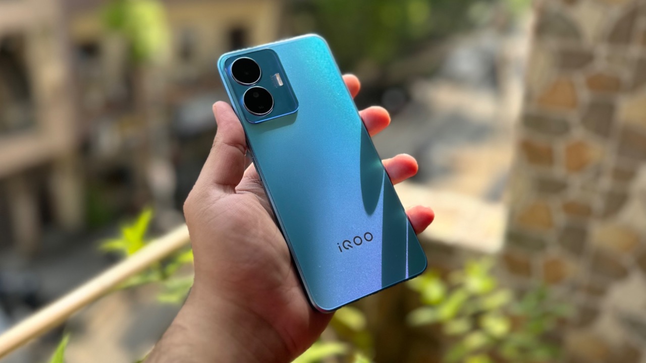 IQOO Z6 Review Budget Gaming Phone Cashify vivo-z6-5g-128g