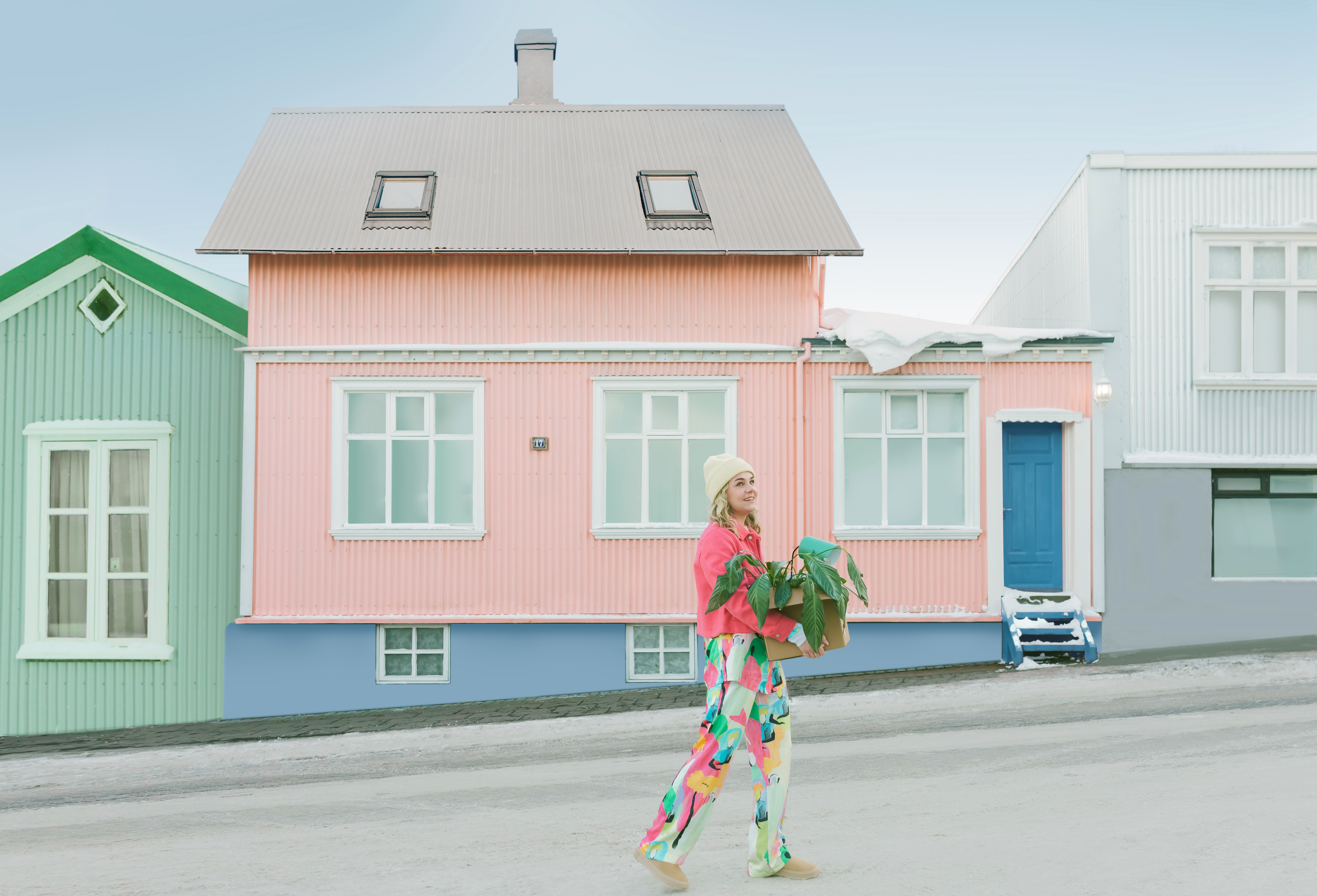 neighborhood,person,walking,dress,formal wear,shelter,handbag,gown,adult,woman