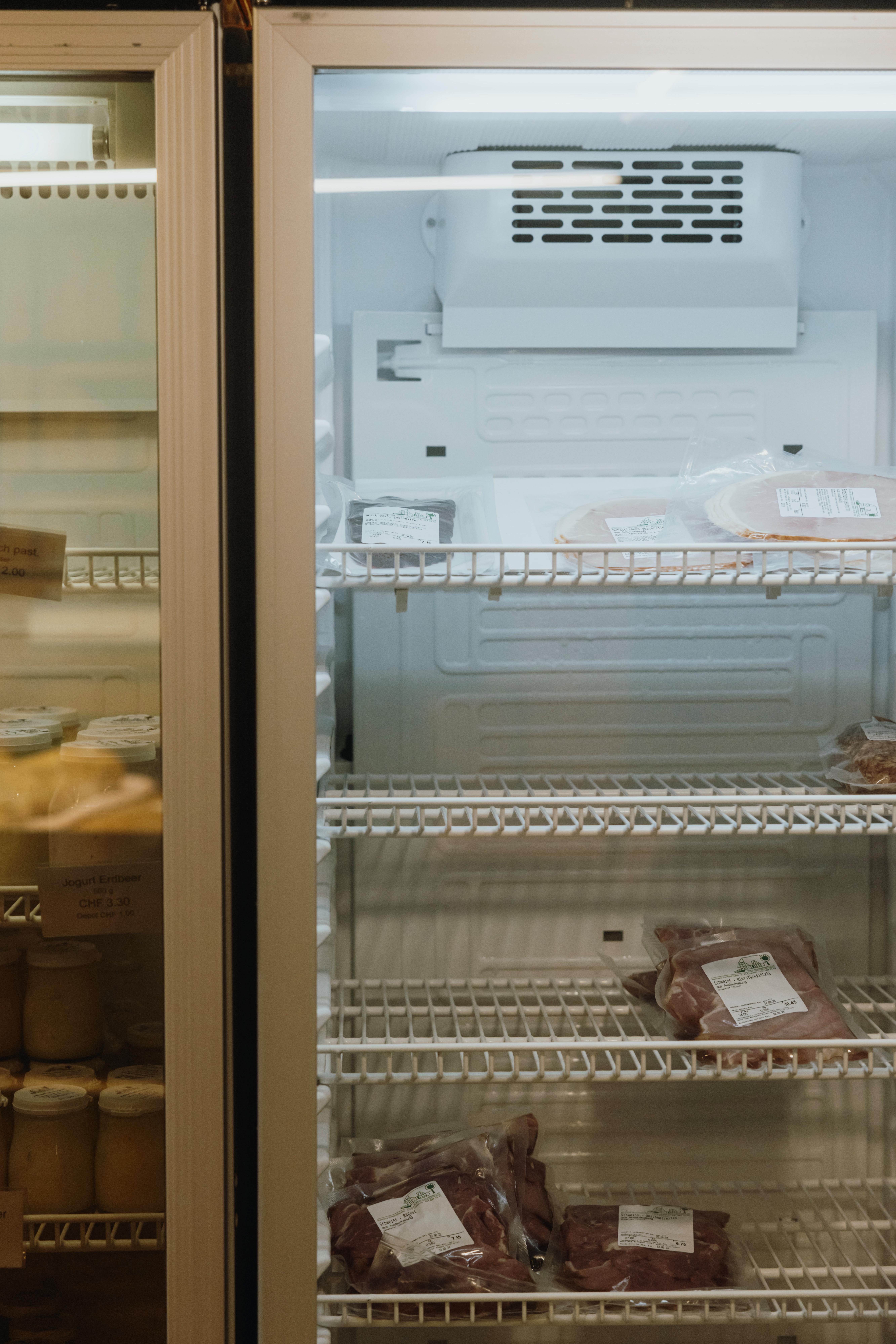 appliance,device,electrical device,refrigerator,bread,food,shelf,butcher shop,shop