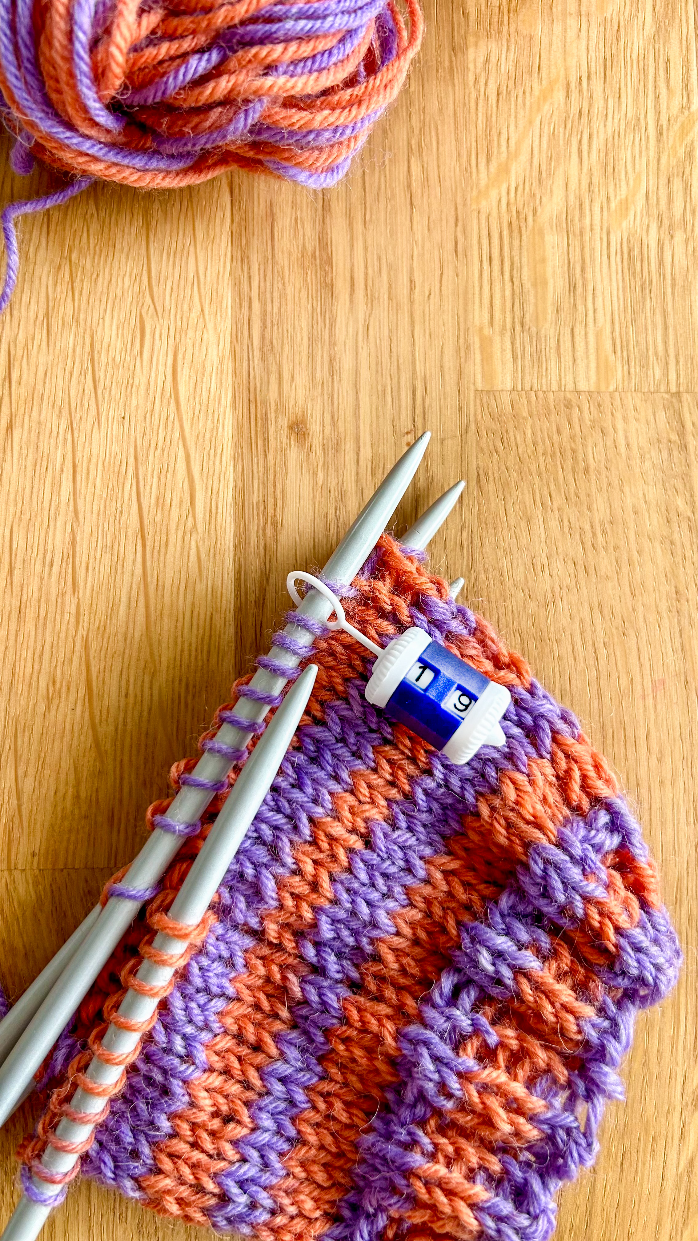 face,happy,head,person,smile,photography,portrait,adult,female,woman